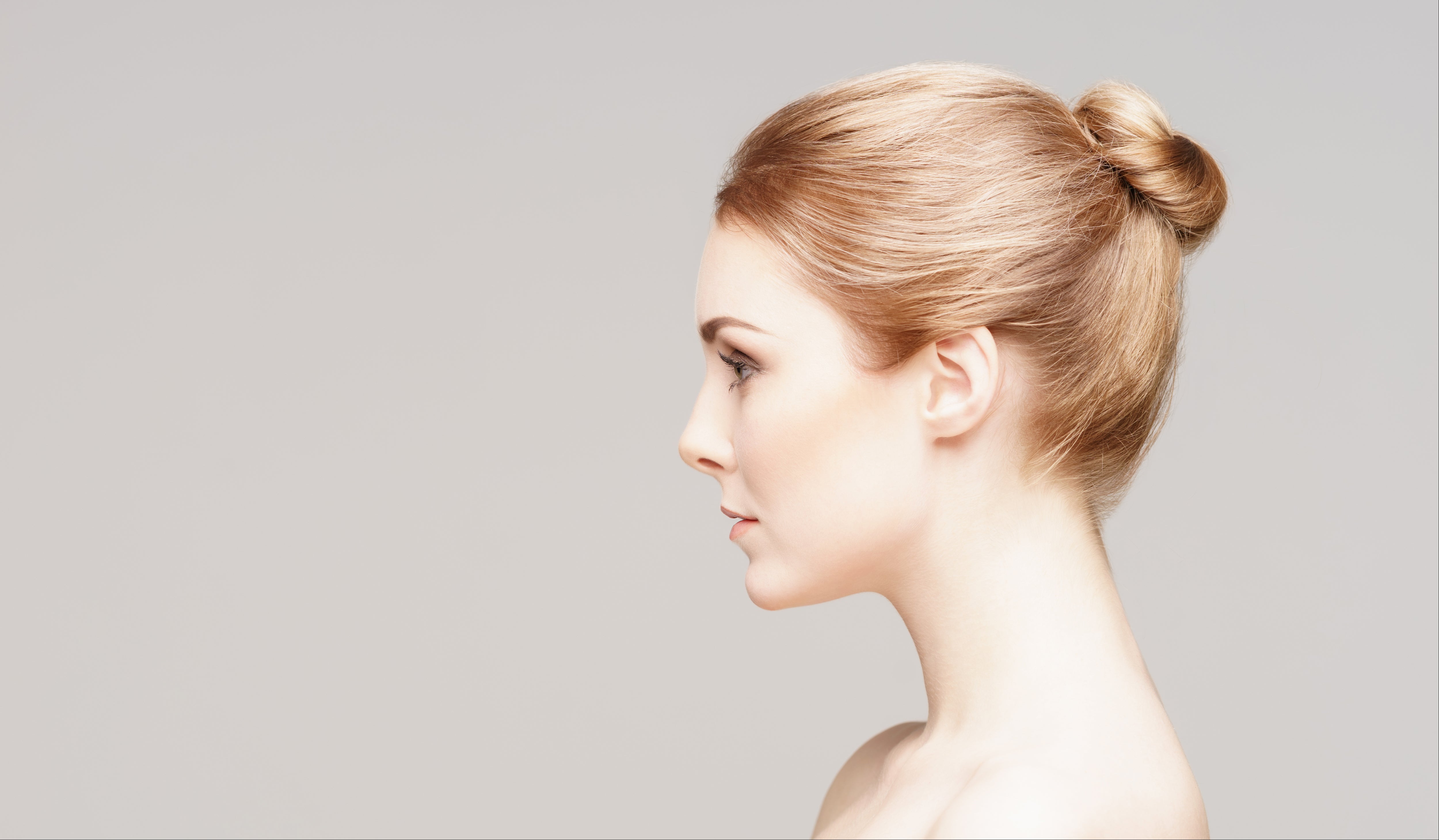 How to Lighten Henna Hair Naturally and Safely