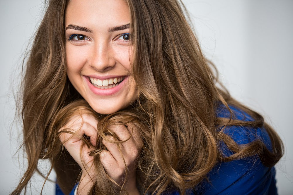 Benefits of using Organic Castor Oil For Hair - Ideal Haircare Routine