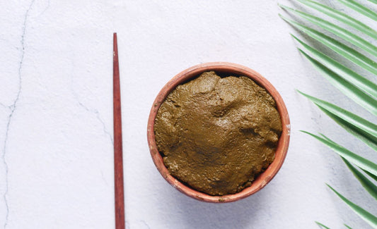 How long does henna hair dye last?