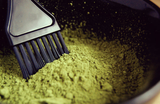 How to make Henna Paste at Home?