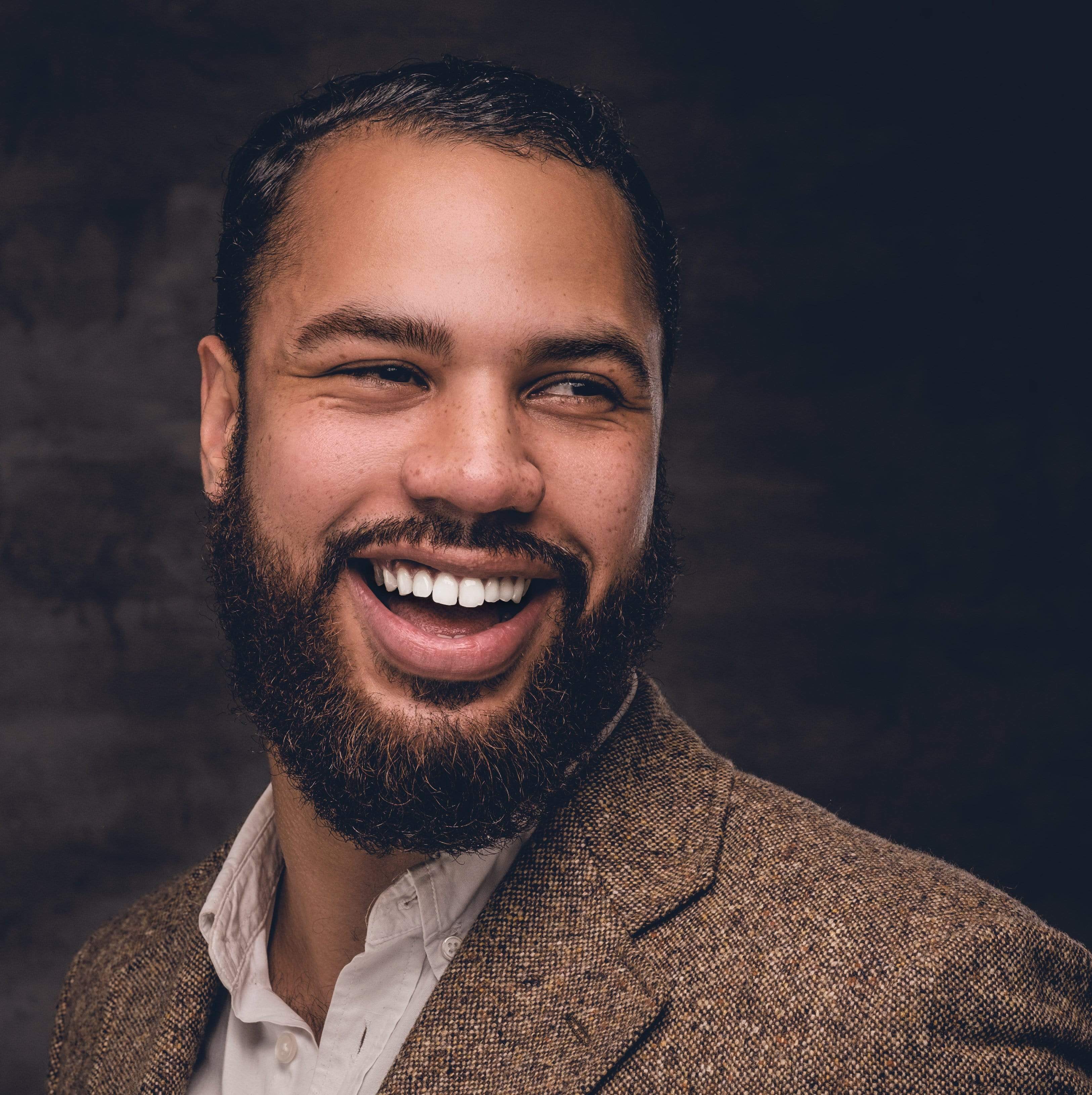 Dark Brown Henna Beard Dye – The Henna Guys