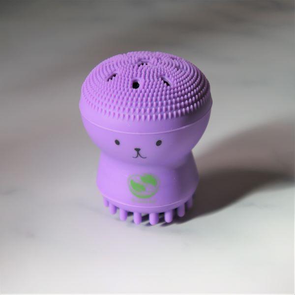 Exfoliate and Cleanse - Skincare Facial Brush