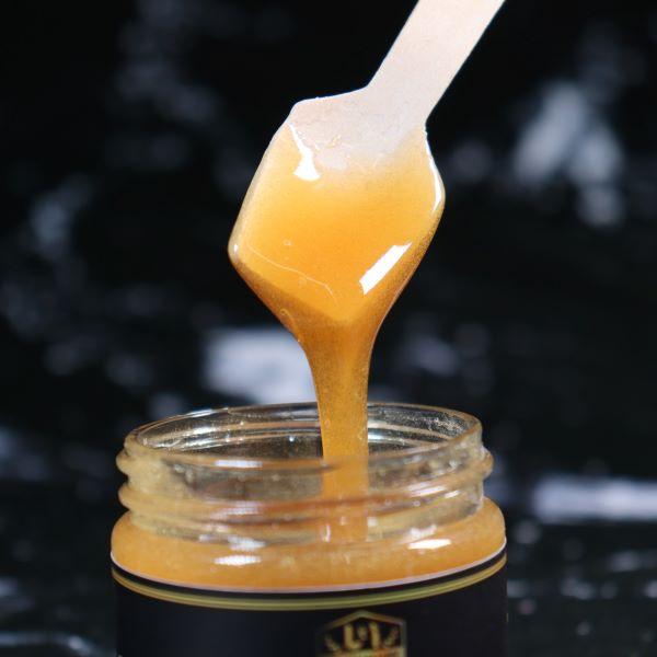 Manuka Honey Face Mask - All-Natural Skin Remedy